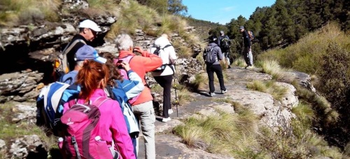 Los senderistas sexitanos recorrieron la zona de Huéneja y Fiñana