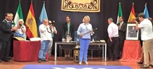 Trinidad Herrera, investida alcaldesa de Almuñécar
