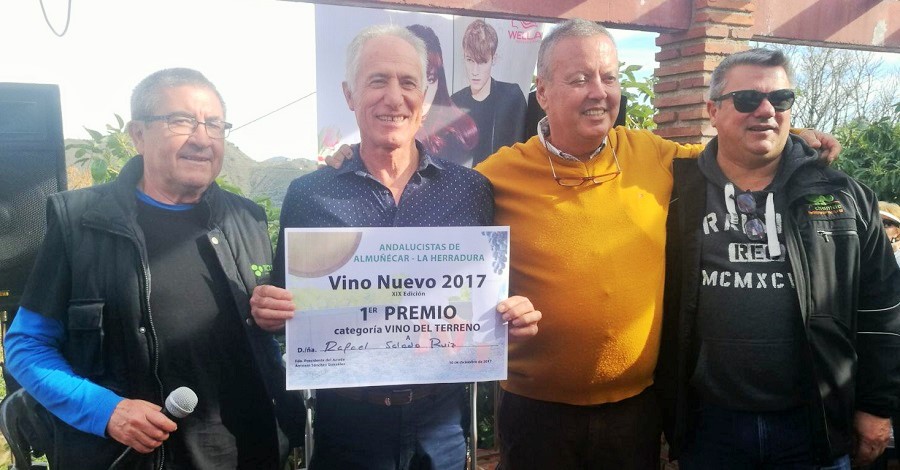 Rafael Salado Ruiz ganó el concurso de Vino Nuevo 2017 celebrado en Rescate