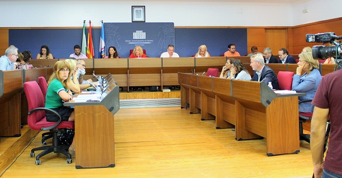 Pleno del Ayuntamiento de Motril 10-08-2018.jpg